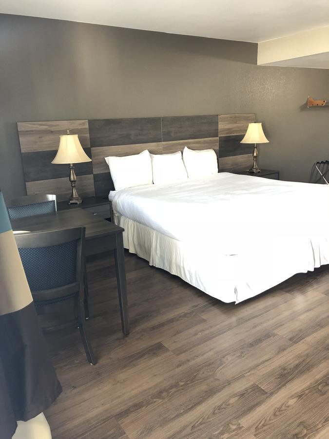 Cozy Inn คอสตาเมซา ภายนอก รูปภาพ