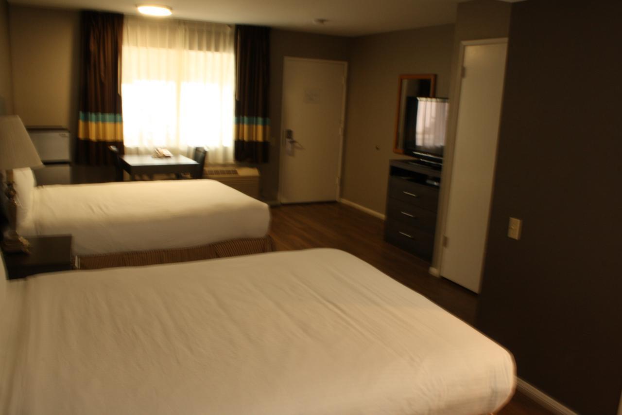 Cozy Inn คอสตาเมซา ภายนอก รูปภาพ