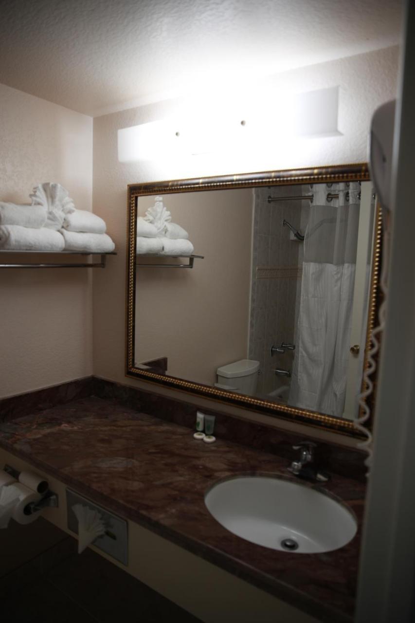 Cozy Inn คอสตาเมซา ภายนอก รูปภาพ